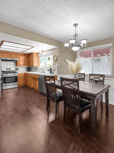 4411 Dunsmore Ave, Glendale CA  91214-2529 exterior