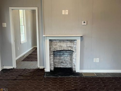 1811 Spring St, Conyers GA  30012-3761 exterior