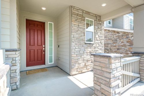 26285 Canal Pl, Aurora, CO 80018