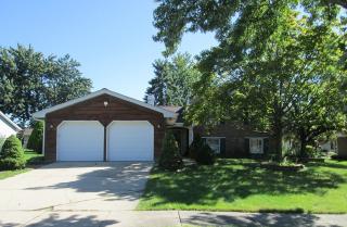 261 Durham Ln, Hanover Park, IL 60108-1813