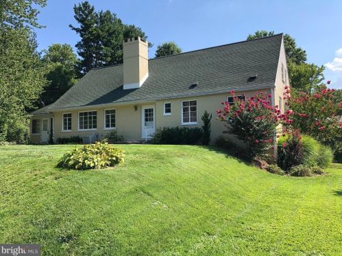 67 New Garden Ave, Lancaster, PA 17603-4761
