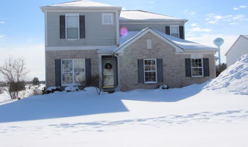 2029 Greenview Dr, Bull Valley, IL 60098-7005
