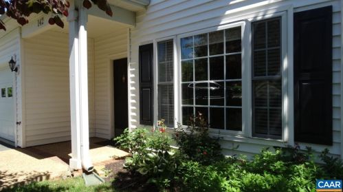 142 Burnet St, Charlottesville, VA 22902-5501