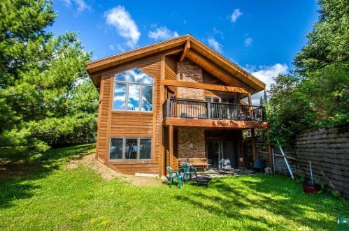 219 Fireweed Ln, Lutsen, MN 55604-2153