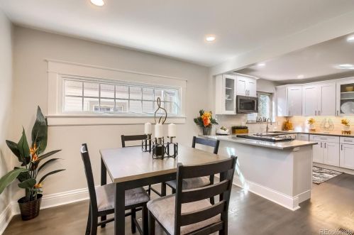 3221 Grant St, Englewood CO 80113-6829 exterior