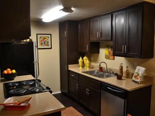 440 H St, Chula Vista CA  91910-7456 exterior