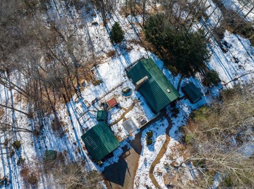 33 Beechwood Dr, Torrington, CT 06791-1310