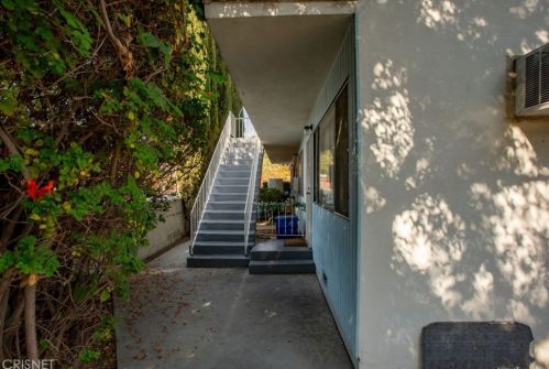 433 Garfield Ave, Glendale CA  91204-1959 exterior