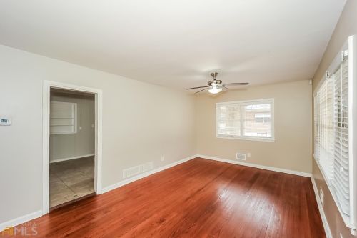 1794 Broadwell St, Atlanta GA  30310-4935 exterior