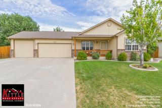 3023 Ivy Dr, Loveland, CO 80537-3681