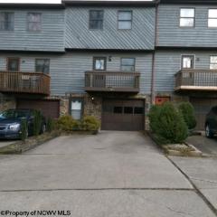 103 Cedarstone Rd, Morgantown WV  26505-3758 exterior
