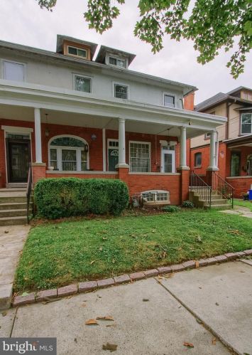 2224 2nd St, Harrisburg, PA 17110-1006