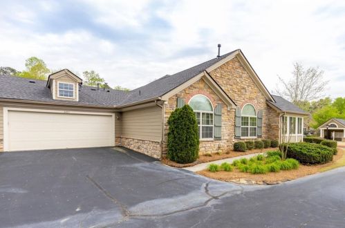 5206 Stone Village Cir, Kennesaw, GA 30152-7766