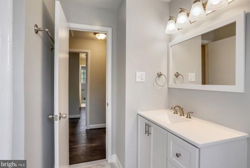 11744 Lovejoy St, Silver Spring MD 20902-1632 exterior