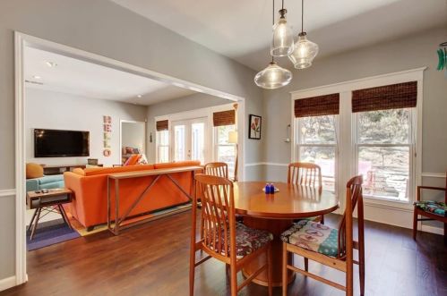 6904 Dogwood Holw, Austin TX  78750-8213 exterior