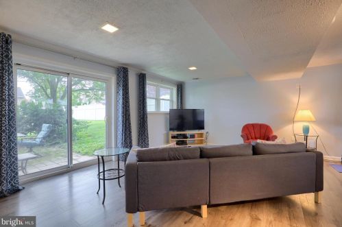 1117 Devonshire Rd, Lancaster PA  17601-1649 exterior