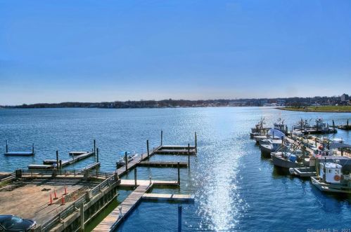 26 Cove Ave, Norwalk CT  06855-2400 exterior