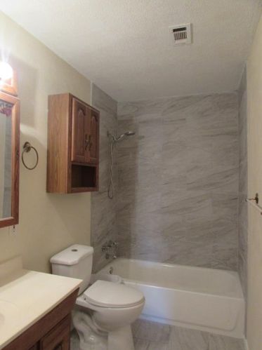 2404 Newton Cir, Irving TX  75062-6729 exterior