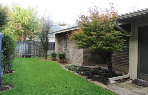 3317 Bristol Rd, Fort Worth TX  76107-1857 exterior
