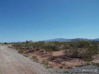 9 Oryx Dr, Three Rivers, NM 88352-9525
