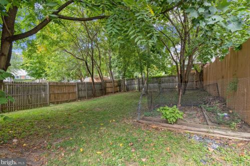 2305 Douglas Ct, Silver Spring MD 20902-4757 exterior