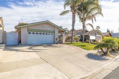 2286 Goddard Ave, Simi Valley, CA 93063-2844