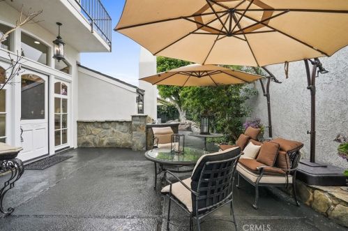 43 Sandpiper, Irvine CA  92604-3646 exterior