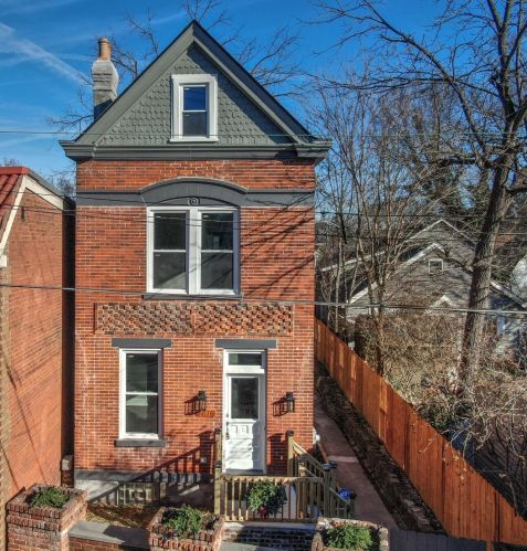 4616 Edgewood Ave, Cincinnati OH  45232-1806 exterior