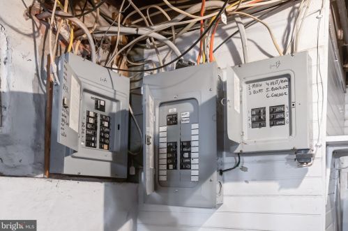 247 Ross St, Lancaster PA  17602-1940 exterior