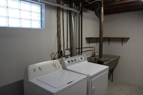 3888 Eddystone Dr, Cincinnati OH  45251-1958 exterior