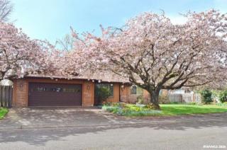762 Randall Dr, Lebanon, OR 97355-4072