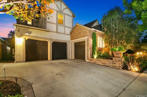 16619 Honeybee Dr, Tustin, CA 92782-1921