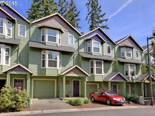 7835 Water Parsley Ln, Portland, OR 97224-8226
