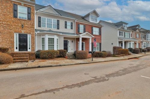 1437 Bluff Valley Cir, Gainesville, GA 30504-6604
