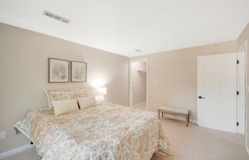 8706 134 St, Saint Paul MN  55124-7232 exterior