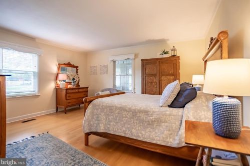 221 Clearview Rd, Hanover PA 17331-1311 exterior