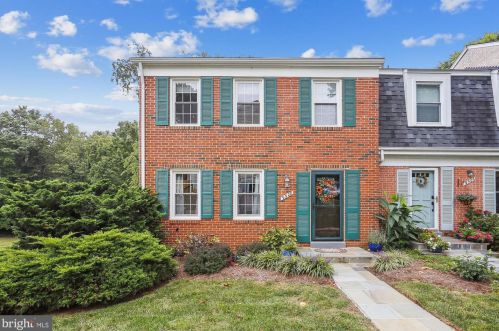 9508 Burdett Rd, Springfield, VA 22015-1900