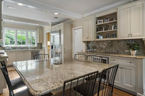 58 Camden Rd, Atlanta GA  30309-1508 exterior