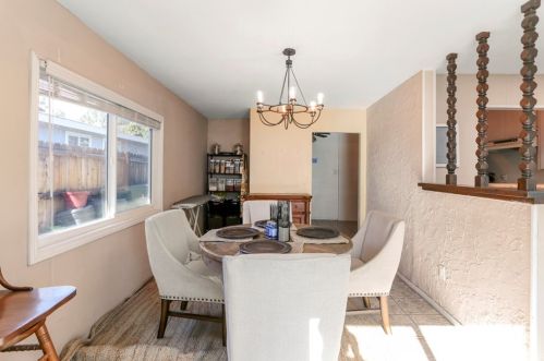 8240 Garfield St, Riverside CA  92504-3008 exterior