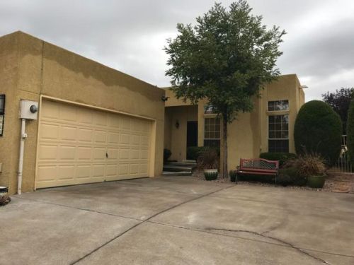 7920 Woodhaven Dr, Albuquerque, NM 87109-5261