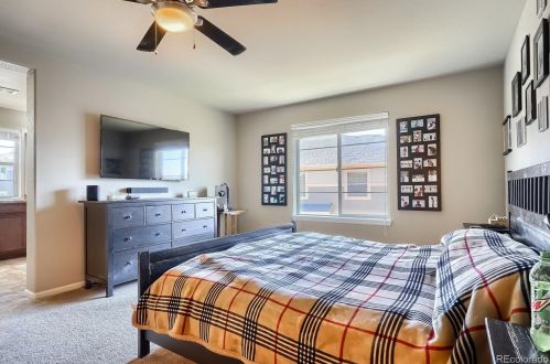 26840 Roxbury Pl, Denver CO  80016-7527 exterior