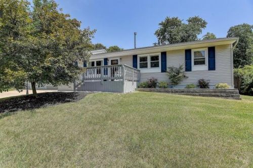 53 Redwood Pl, Jackson Twp, NJ 08527-1508