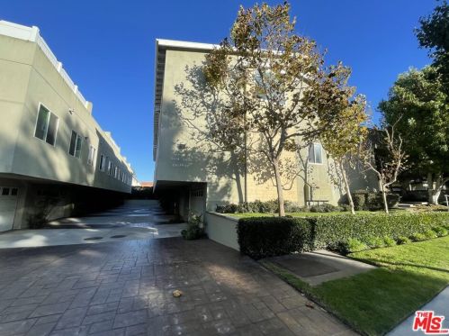 5578 190th St, Torrance, CA 90503-1009
