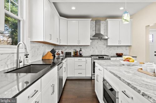 658 Greenman Rd, Haddonfield NJ 08033-2720 exterior