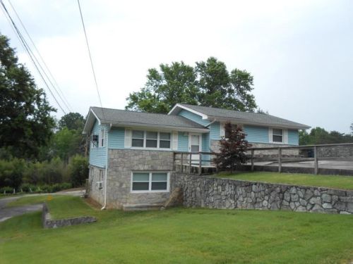 524 Semi Cir, Chattanooga, TN 37415-4708