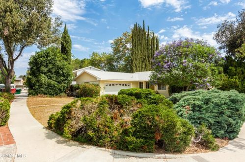 762 Talbert Ave, Simi Valley, CA 93065-5034