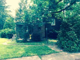 145 Lenker Rd, Harrisburg, PA 17111-1924
