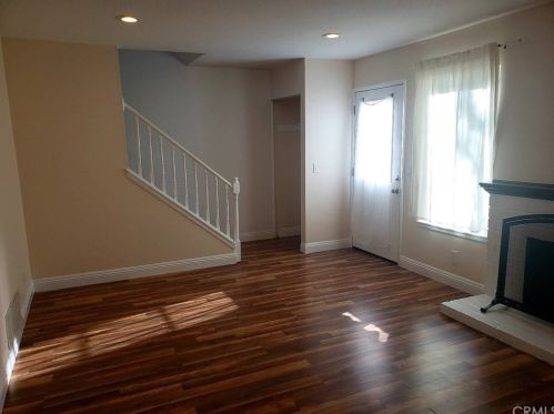 15951 Rocky Ct, Santa Ana, CA 92708-1226