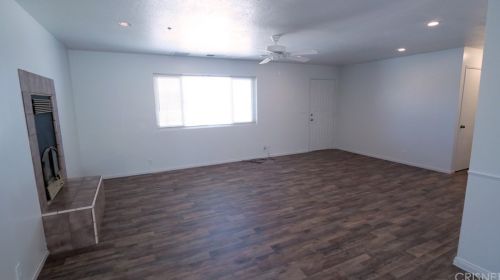 32890 223rd St, Crystalaire, CA 93544-1568
