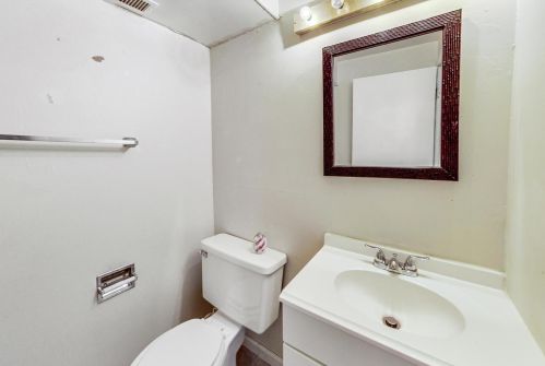 443 Sullivan Cir, Lemont IL  60440-2093 exterior